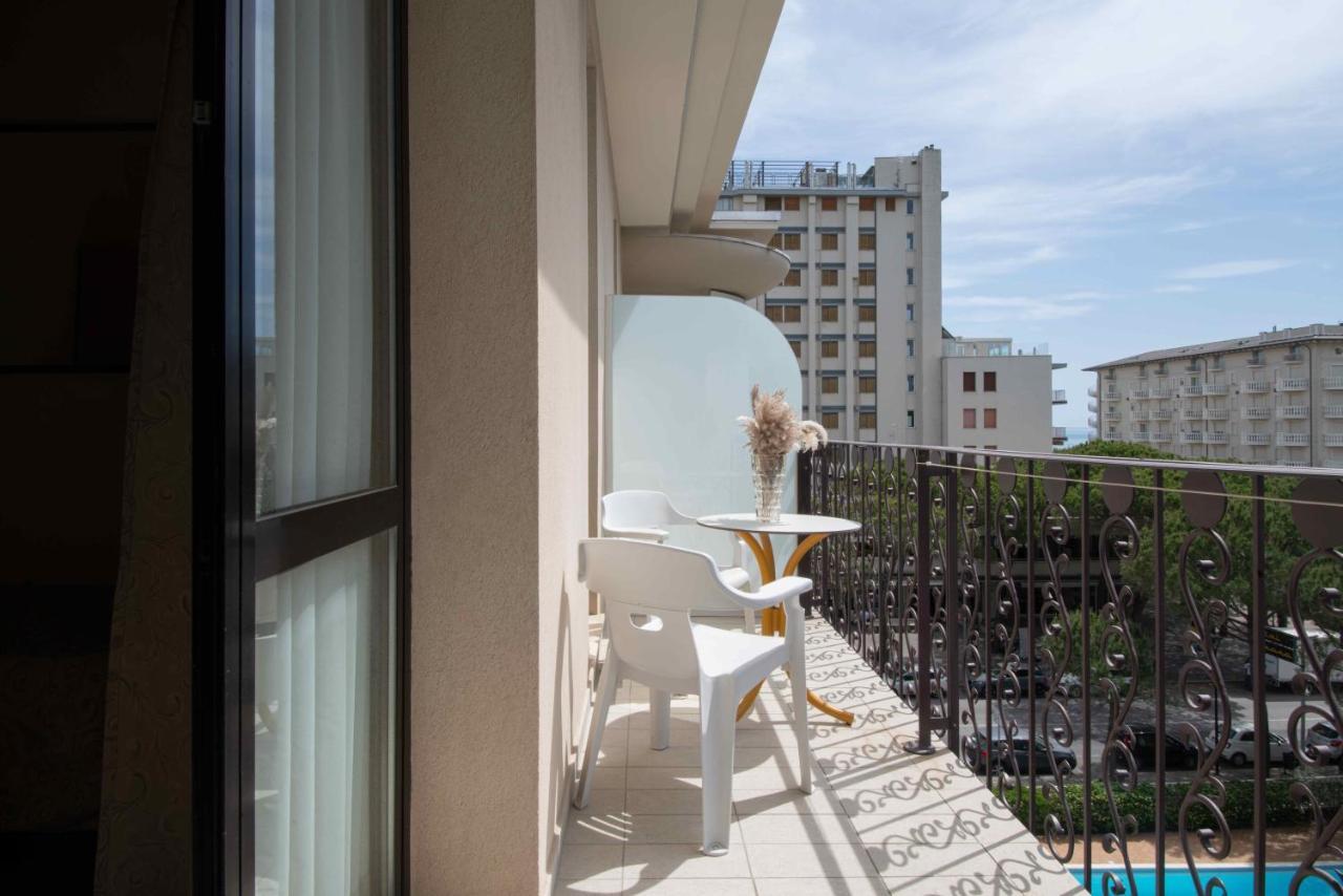 Hotel Baby B&B Milano Marittima Ngoại thất bức ảnh