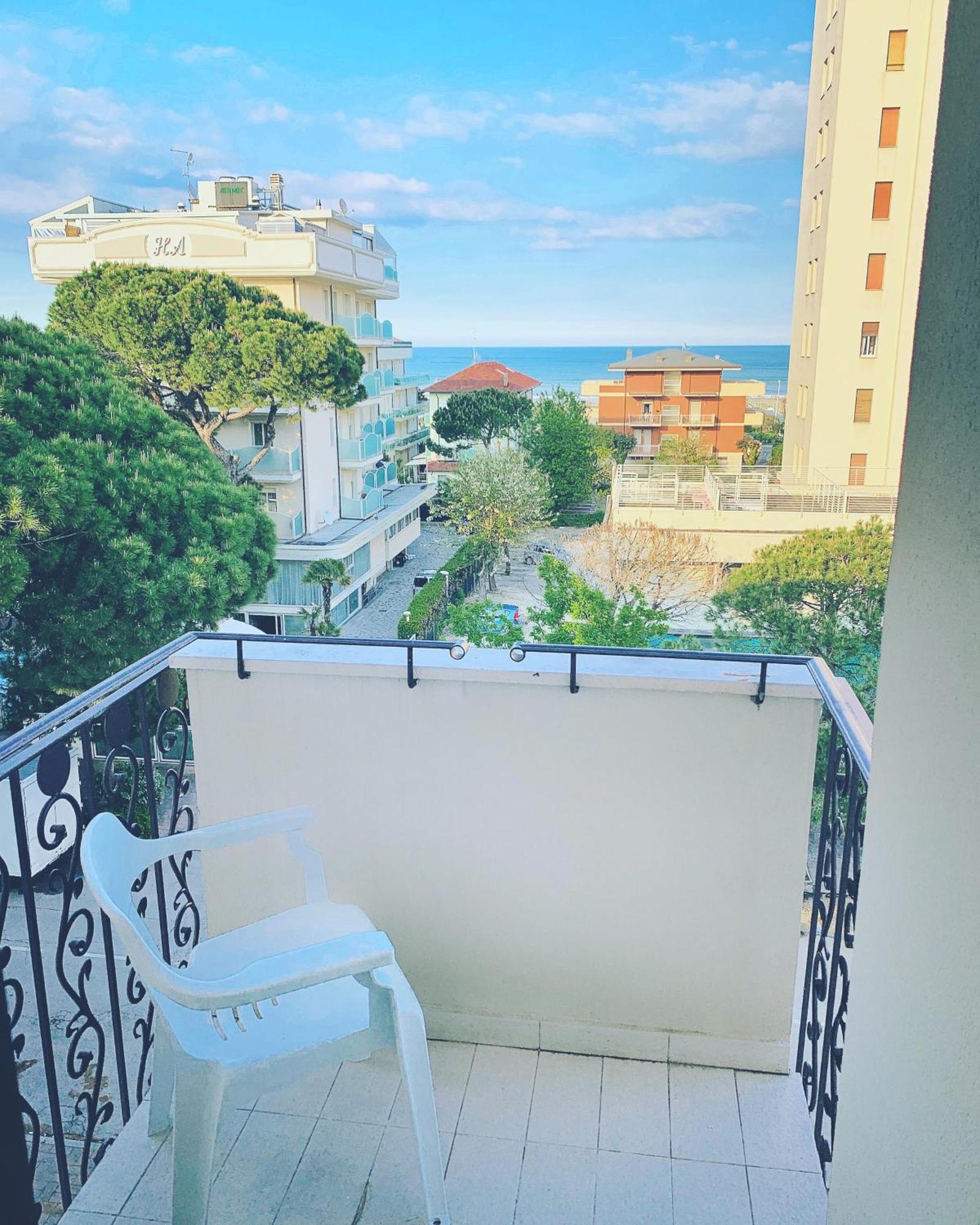 Hotel Baby B&B Milano Marittima Ngoại thất bức ảnh