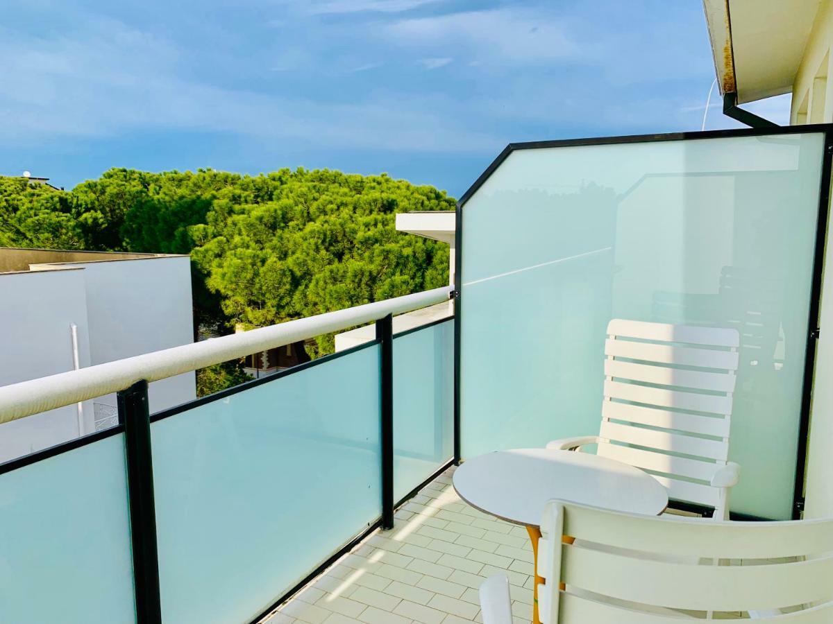 Hotel Baby B&B Milano Marittima Ngoại thất bức ảnh