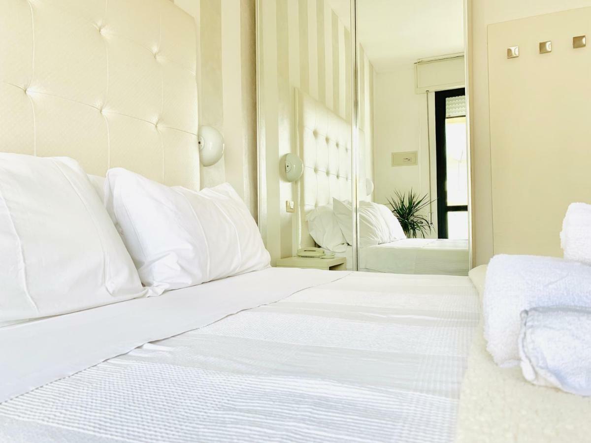 Hotel Baby B&B Milano Marittima Ngoại thất bức ảnh
